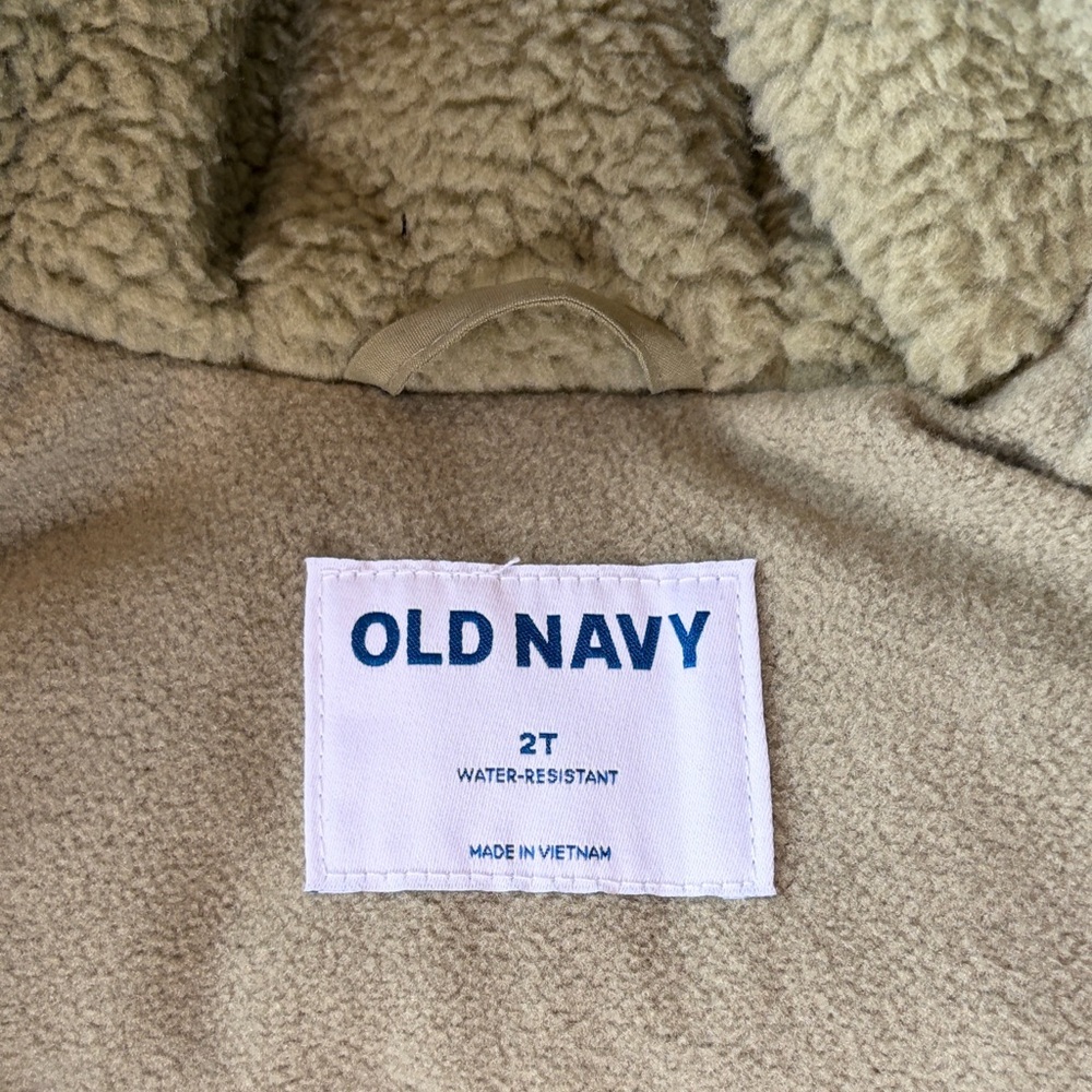 Old Navy Kids Hooded Puffer Jacket - Green and Black - Picture 3 of 5